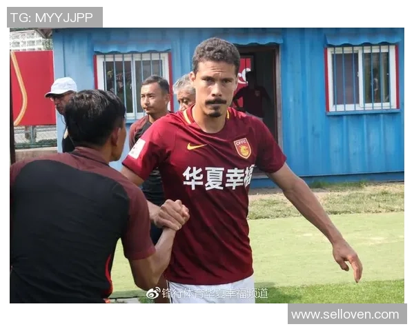 重庆足球队在联合会杯积分榜上以78分稳居第一名，表现引人瞩目